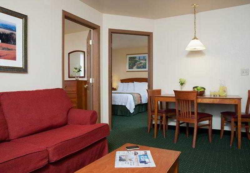 Towneplace Suites Indianapolis Park 100 Room photo